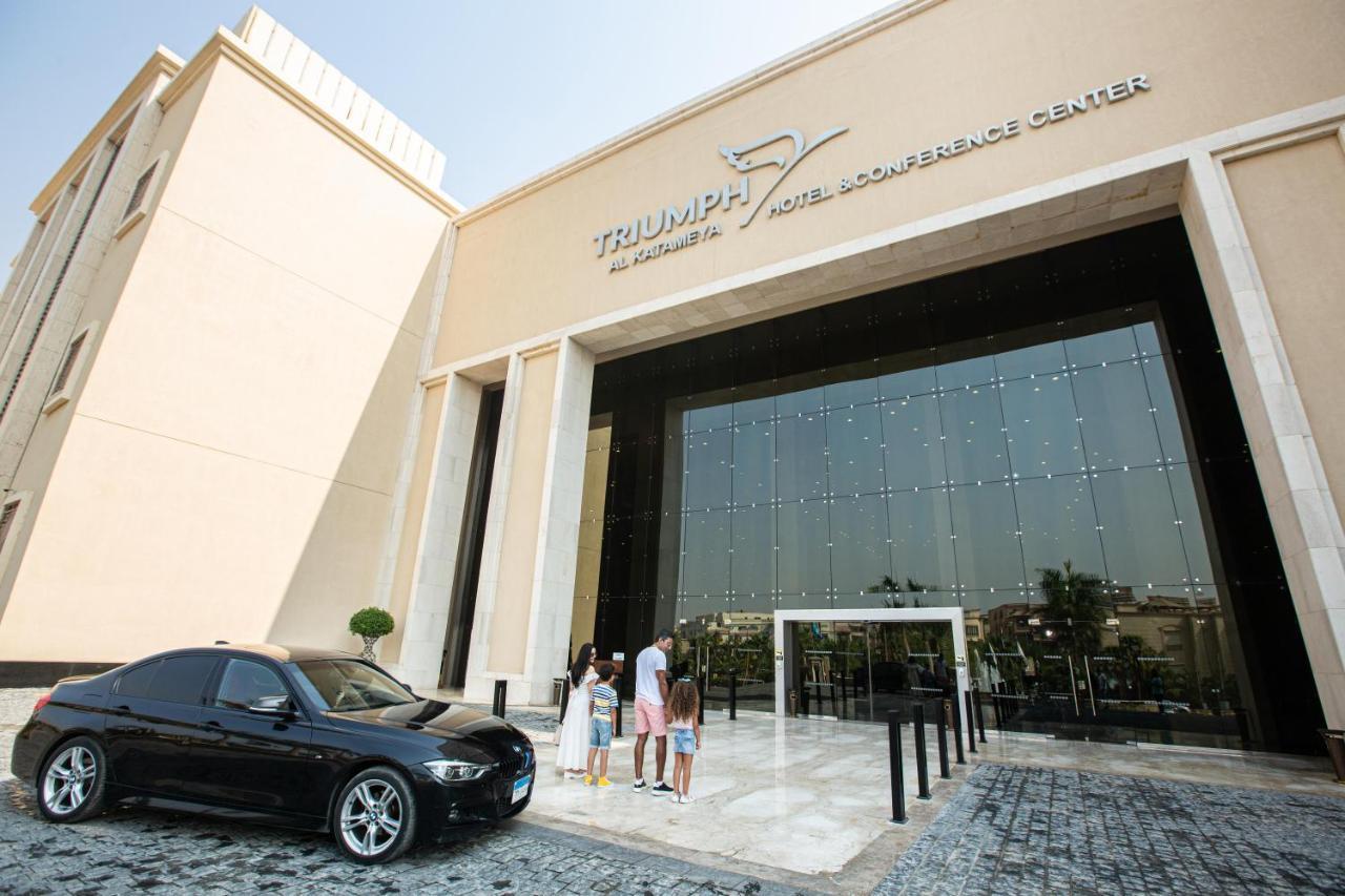 Triumph Luxury Hotel El El Cairo Exterior foto Trump International Hotel and Tower, Dubai