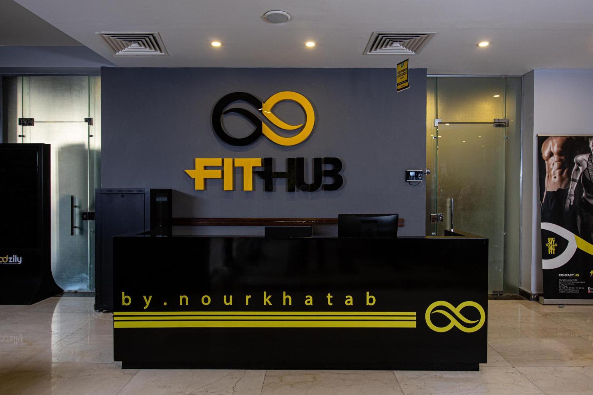 Triumph Luxury Hotel El El Cairo Exterior foto FIT HUB